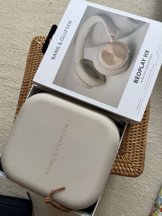 Bang & Olufsen Beoplay HX (open box)