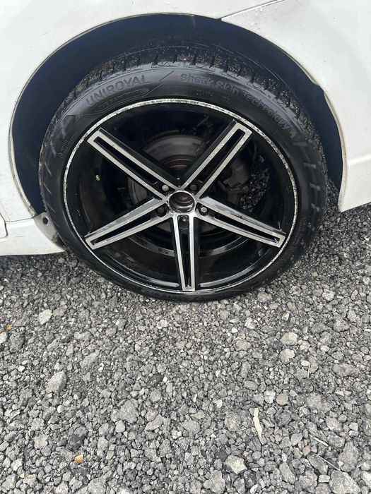 На части: Toyota Avensis 2. 0 D-4D T27, 2012 г.