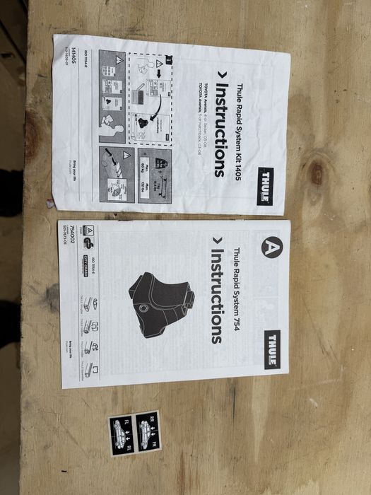 Thule - греди за Тойота Т25