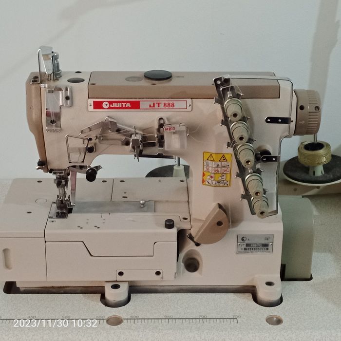 Rashma tikuv mashinasi sotiladi .