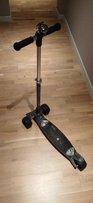 Trotinetă Micro pentru adulți și copii 12+, nefolosită