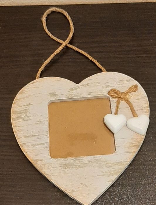 6 ръчно  изработени,автентични елемвнти ,и Автентични торбички