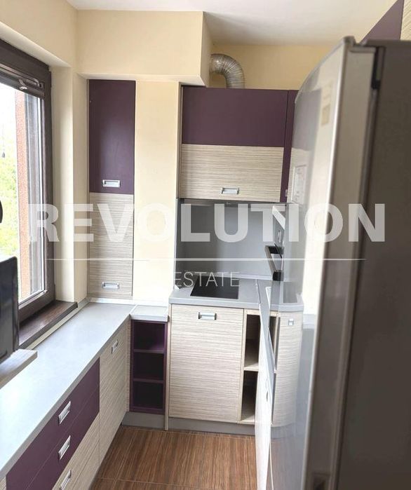 Дава се под наем Тристаен апартамент в Варна, ХЕИ - 78 кв.м за 700 € - Снимка #2