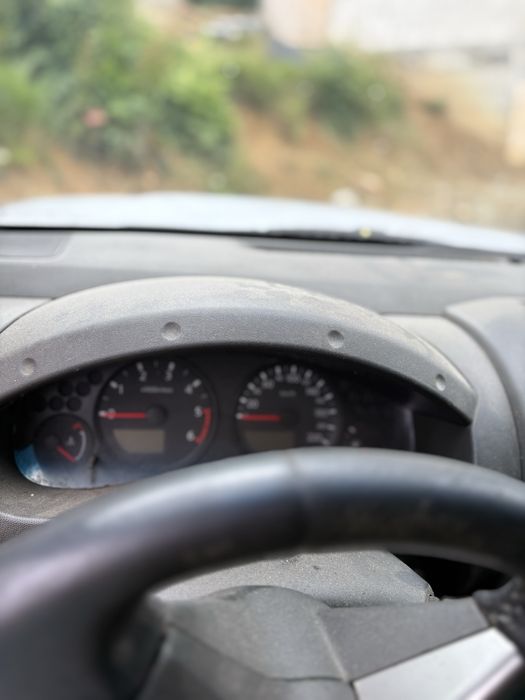 Nissan navara 2006