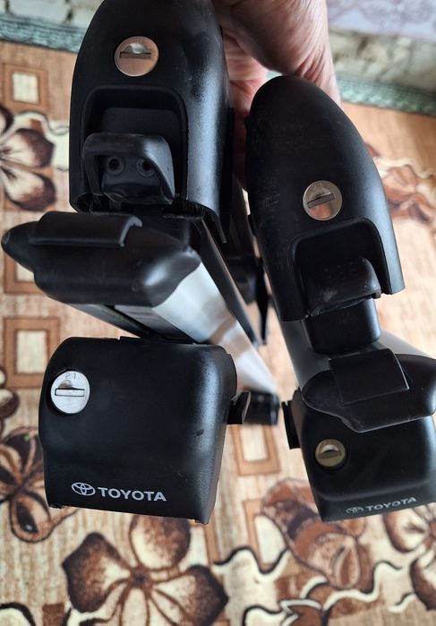 Багажник за ски и напречни греди Тойота / Toyota