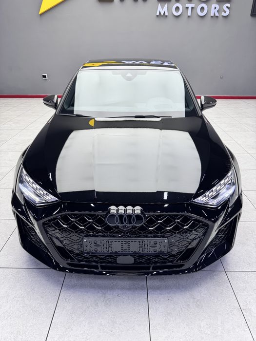 Продается Audi RS3