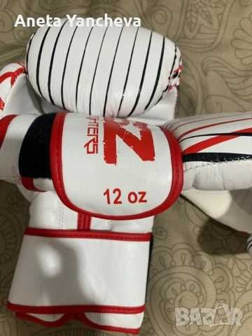 Боксови ръкавици и протектори за крака