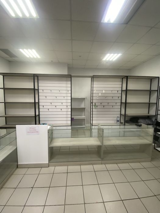 Продам торговое оборудование