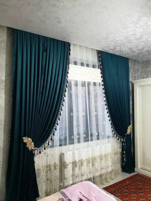 2 qavatli xovli Tanhause,  podval, remontlari bilan,