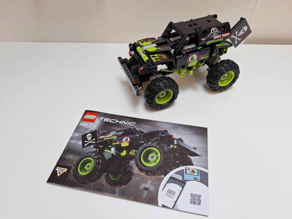 Lego  Technic 42118 - Monster Jam Grave Digger - complet