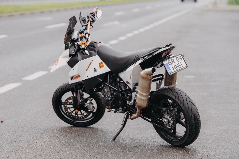 KTM 690 SM Prestige