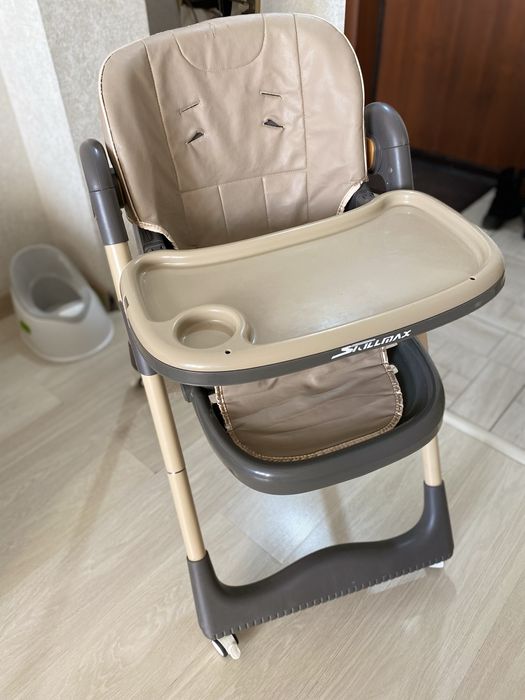 Стульчик для кормление детей