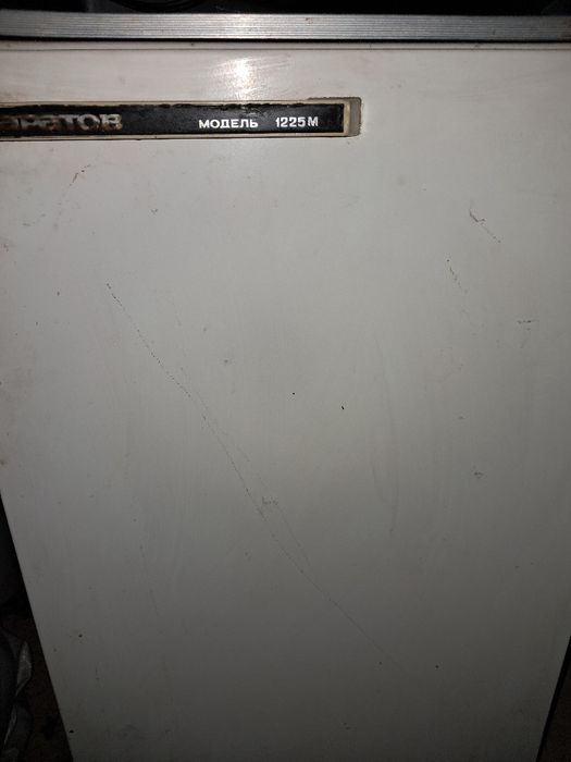Продам холодильник