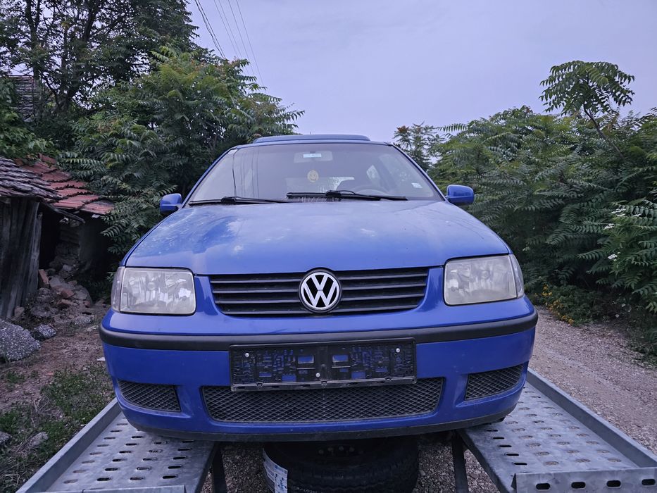 Volkswagen Polo 1.0 MPI на части