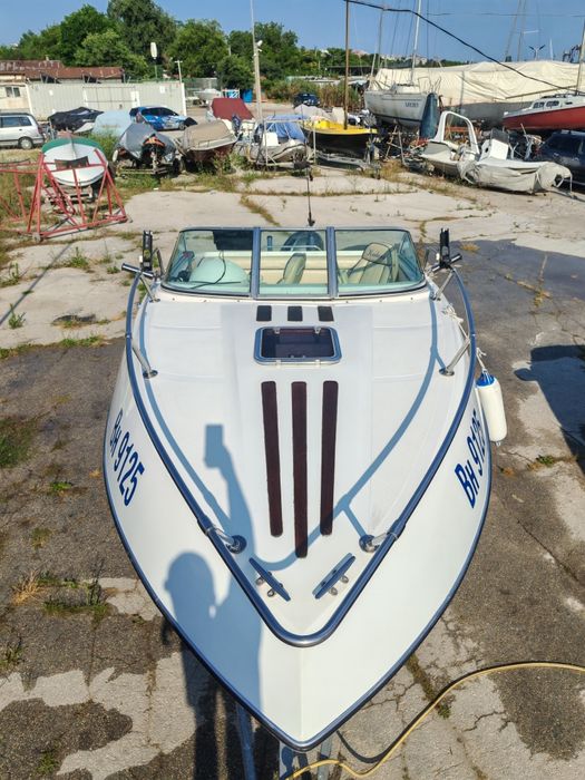 Лодка Ranieri 5.60 2.30  Yamaha 100к.с