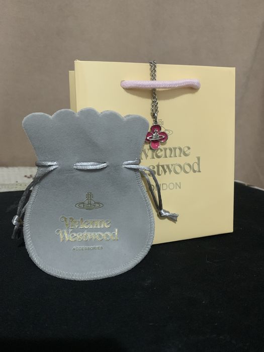 Vivienne WestWood Flower Orbital Necklack