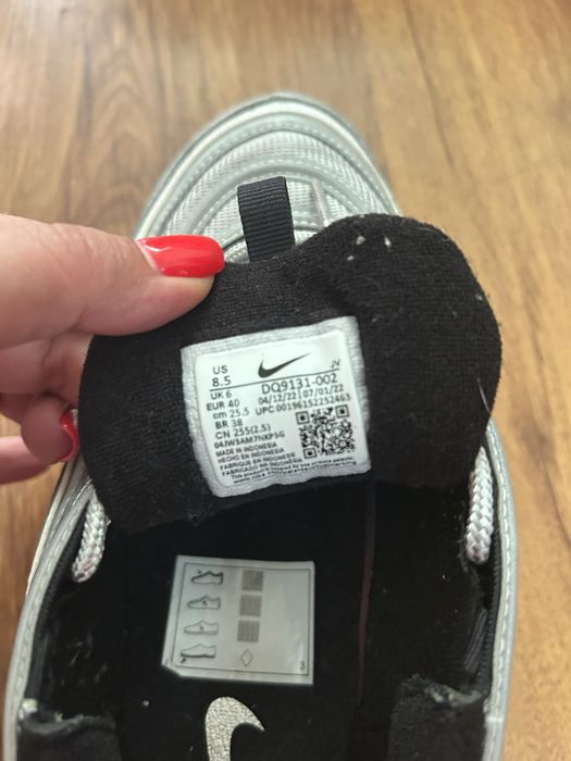 Nike women’s air max 97