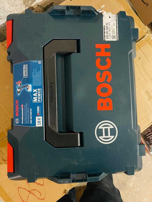 Filetanta cu impact Bosch GDS 18 V - 1600 HC 18 V | 0 - 1600 Nm | 3/4 inch | Fara perii de carbon | Fara acumulator si incarcator