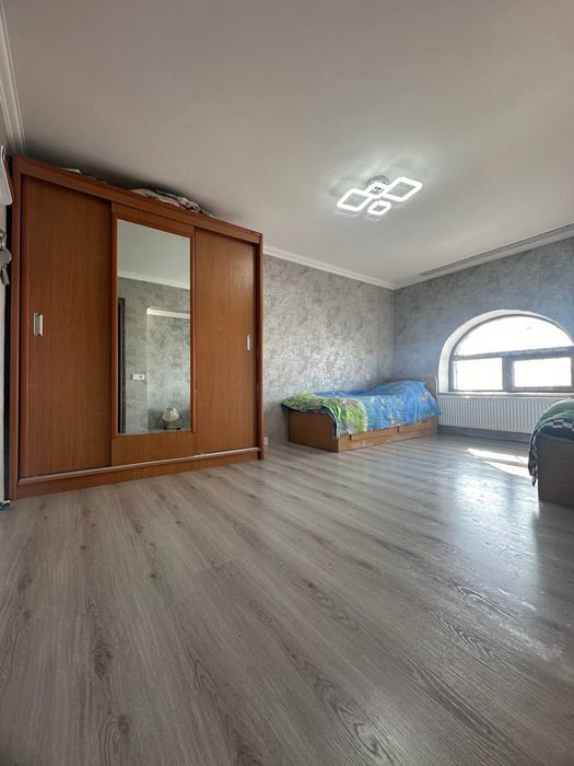 Tayyor uy sotiladi kirib yashaladi