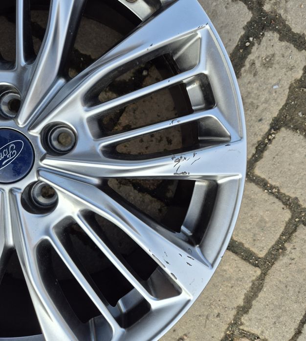 O jantă originală R18 Ford Kuga lll seria 7.5Jx18H2 ET50 - 5x108