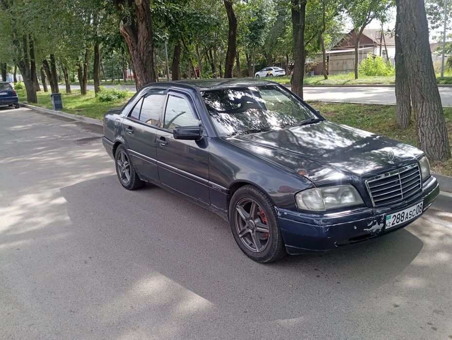 Мерседес с280 2.8