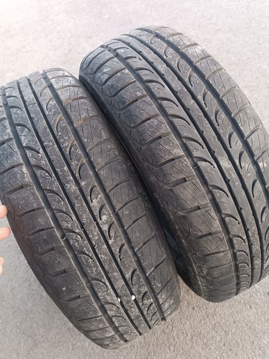 Два баллона R 15