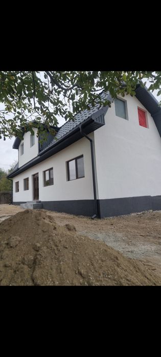 Construim sau înlocuim acoperișuri