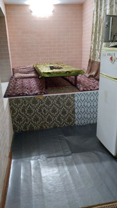 Uy sotiladi.tez va arzon barcha qulayliklarga ega