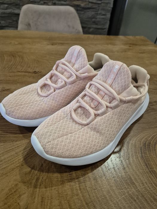 Дамски маратонки Nike