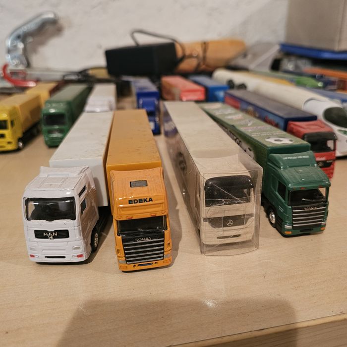 Machete tir / camion  1:87
