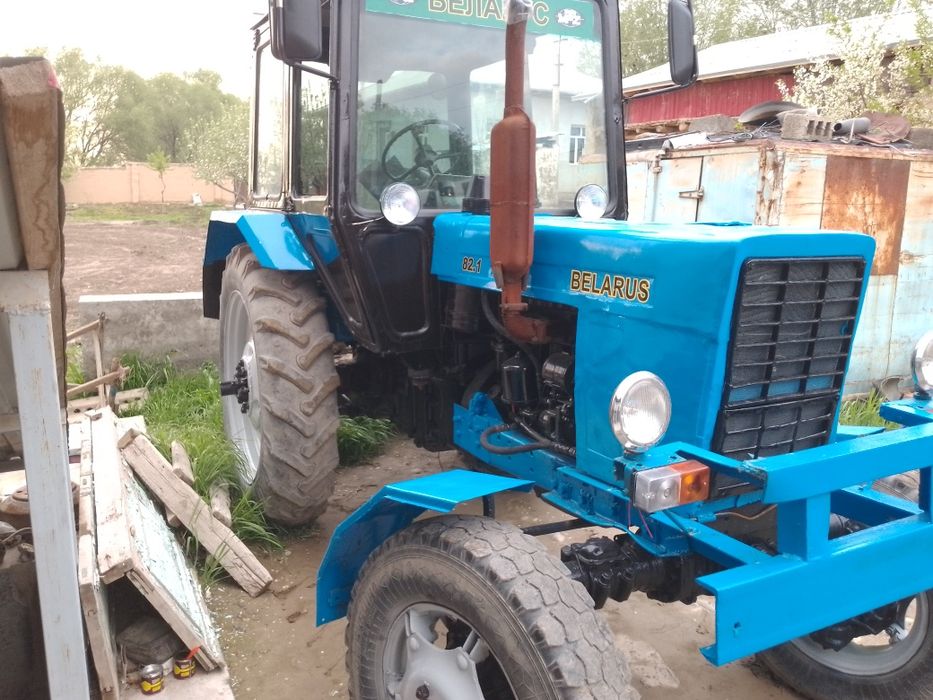 Tiraktr sotiladi MTZ 80