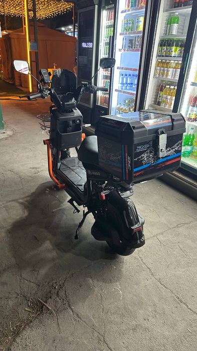 Yangi Hugo elektro skuter SOTILADI,