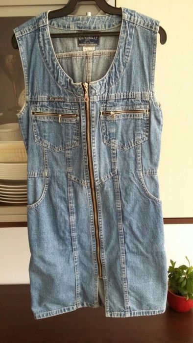 Rochiţă damă de blugi.