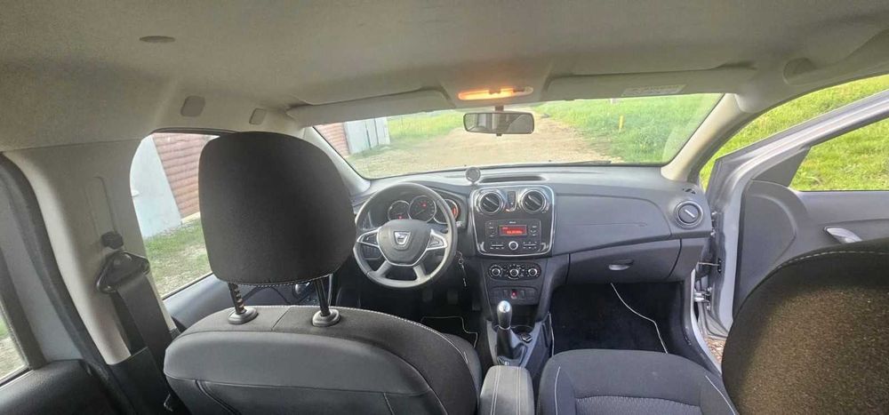 Vând Dacia sandero, 2019 la 5600 euro
