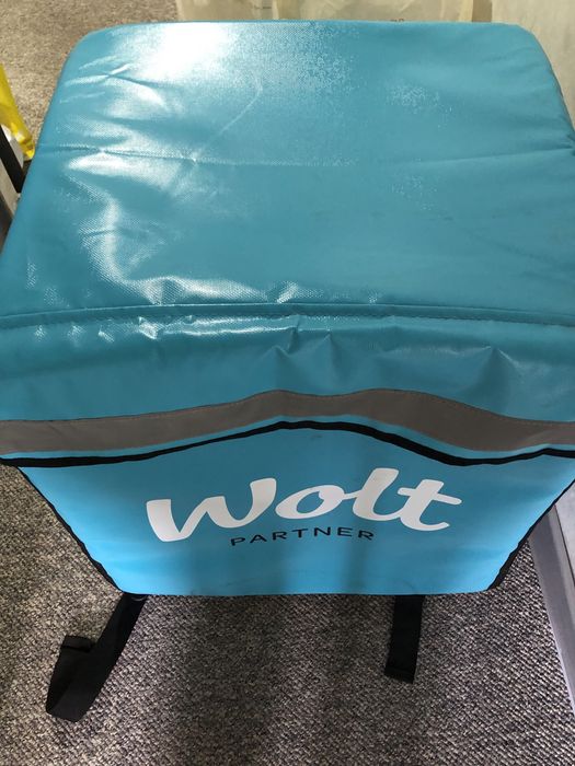 Продам термосумку Wolt