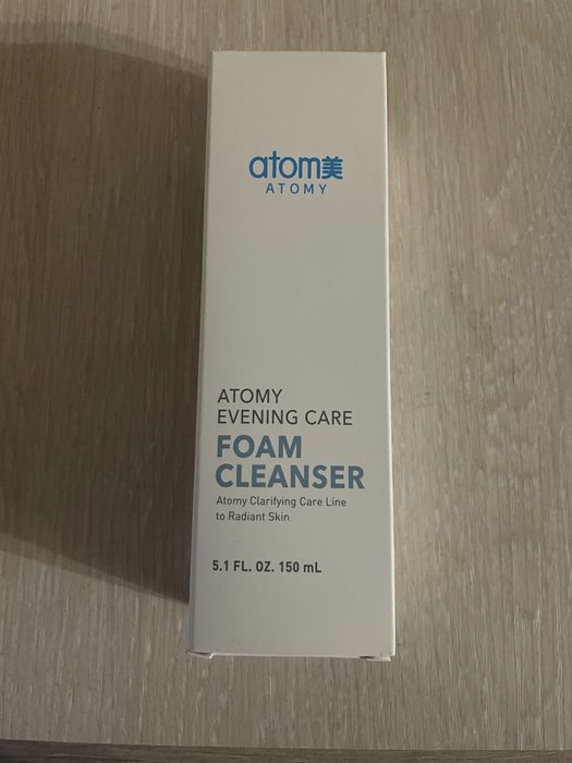 Продам  пенку для умывания Атоми.