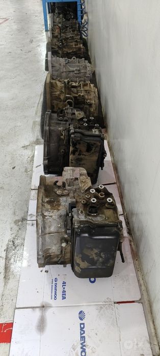 Lasettiga 1.8 ga avtomat karobka