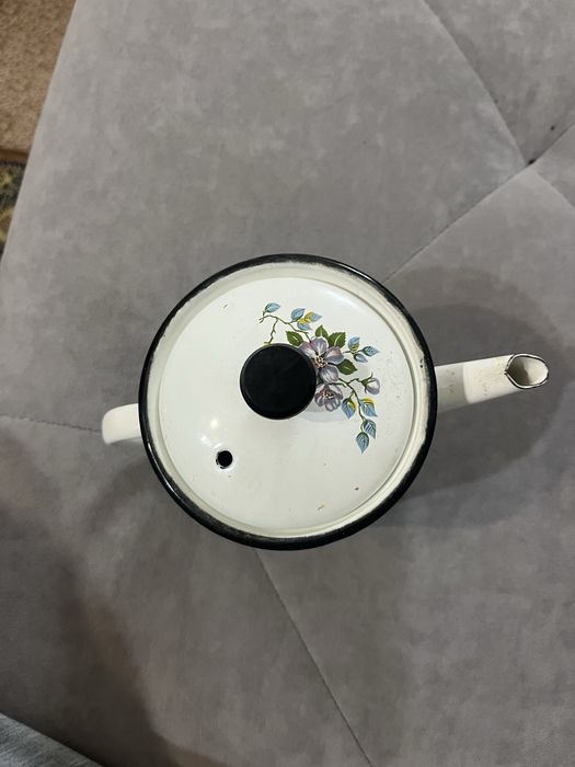 Отдам даром чайничек