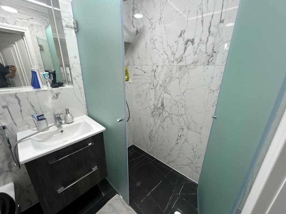 Дава се под наем Двустаен апартамент в София, Борово - 70 кв.м за 350 € - Снимка #3