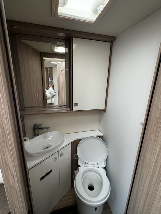 Кемпер Burstner fiat-iveco