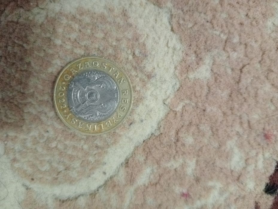 Продам 100 теңге сақскии