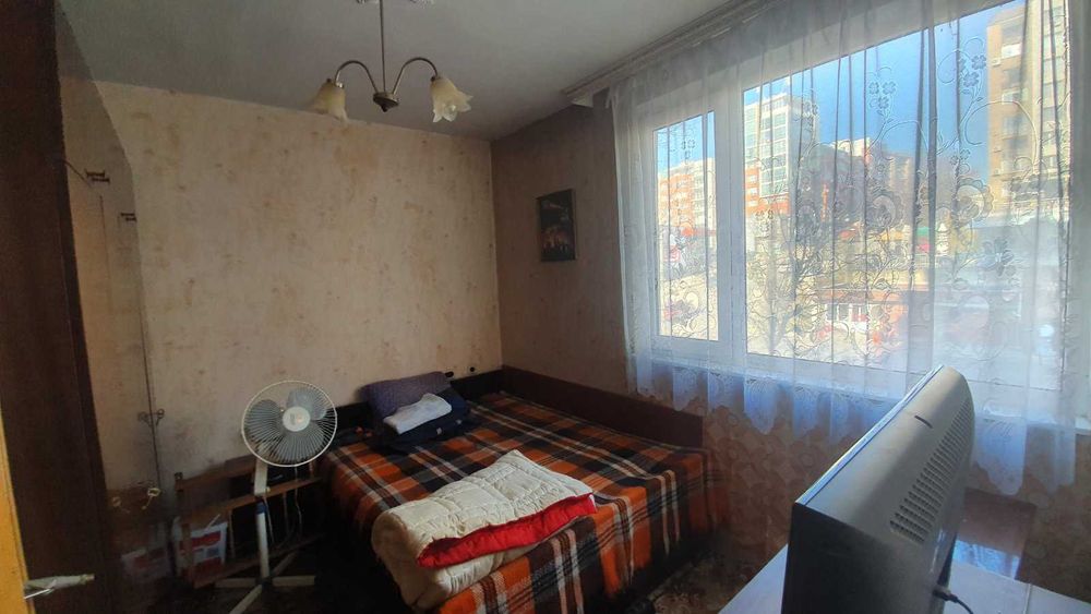 Продава се Тристаен апартамент в Велико Търново, Акация - 100 кв.м за 1000 €/кв.м - Снимка #1