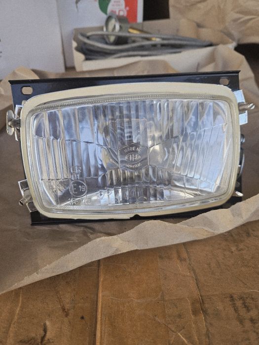 Far tractor u650 u445 u484dt u523dt noi originale romanesti