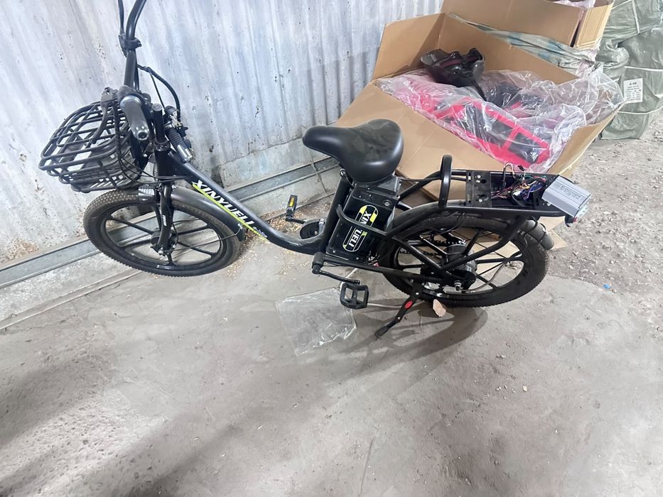Скутер ,350 ват,с документом