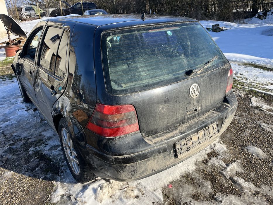 VW Golf 4 1.8t AGU на ЧАСТИ
