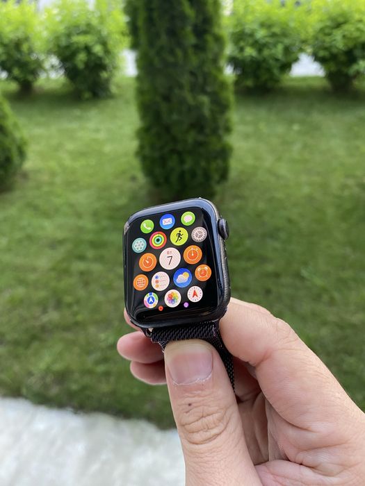 apple watch se 2 44 mm