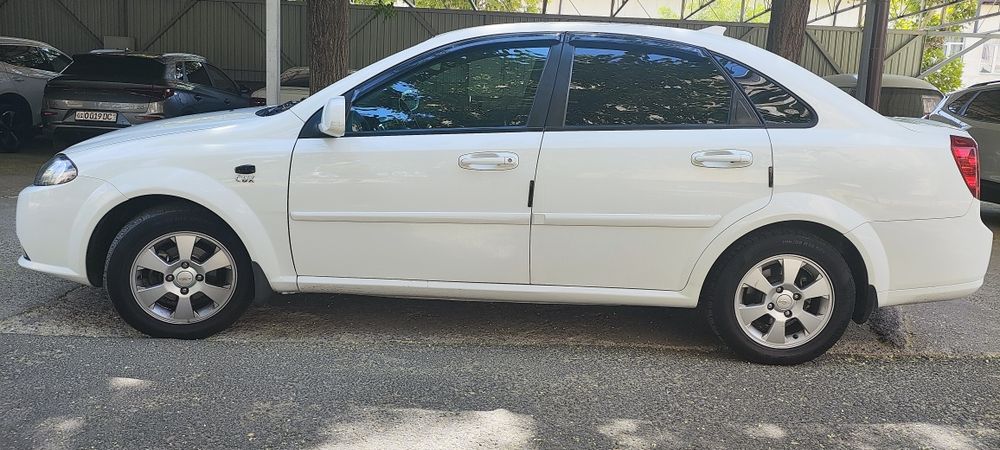 Gentra 2014 2 позиция механика, метан газ