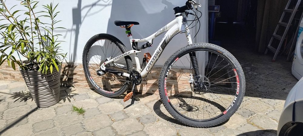 Vând Cannondale Scalpel 29 (FURCĂ DEFECTĂ)