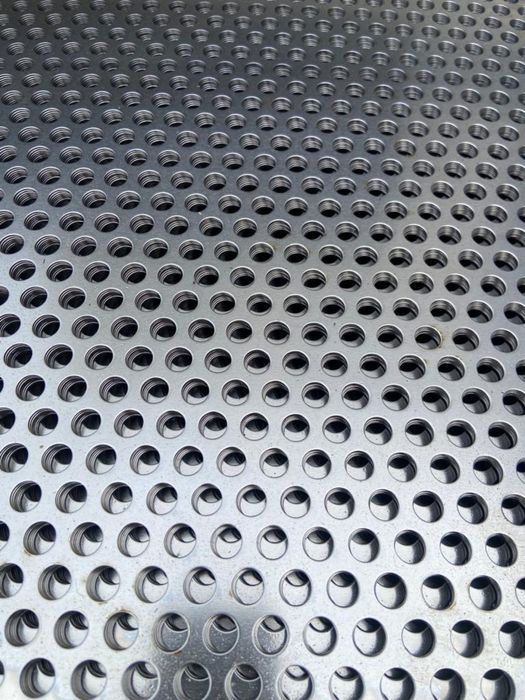 Tablă Perforată Oțel toate dimensiunile și formatele