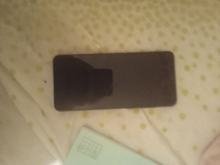 Продаю самсунг а05